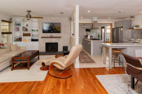 Lloyd Land, a Restored 1940s East Hill Home.